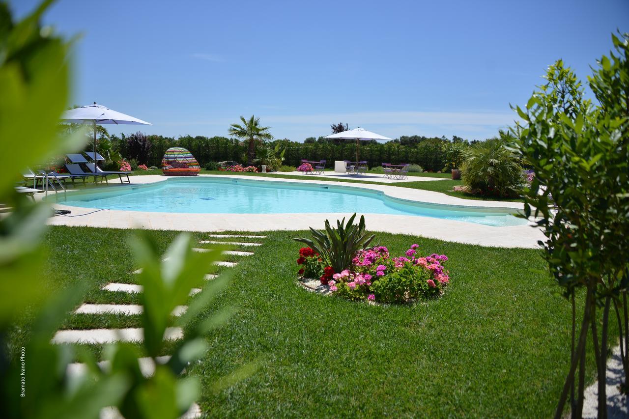 Bed and Breakfast Le Scuderie - Castello Monaci à Salice Salentino Extérieur photo